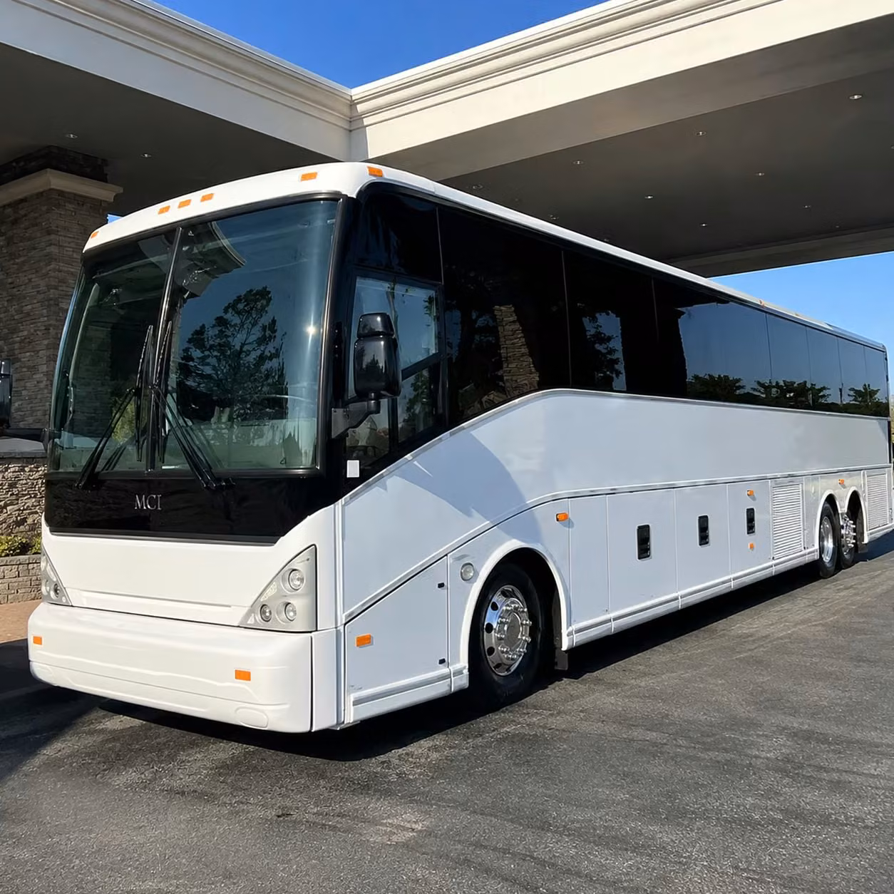 book airport transportation in ventura or any city nearby