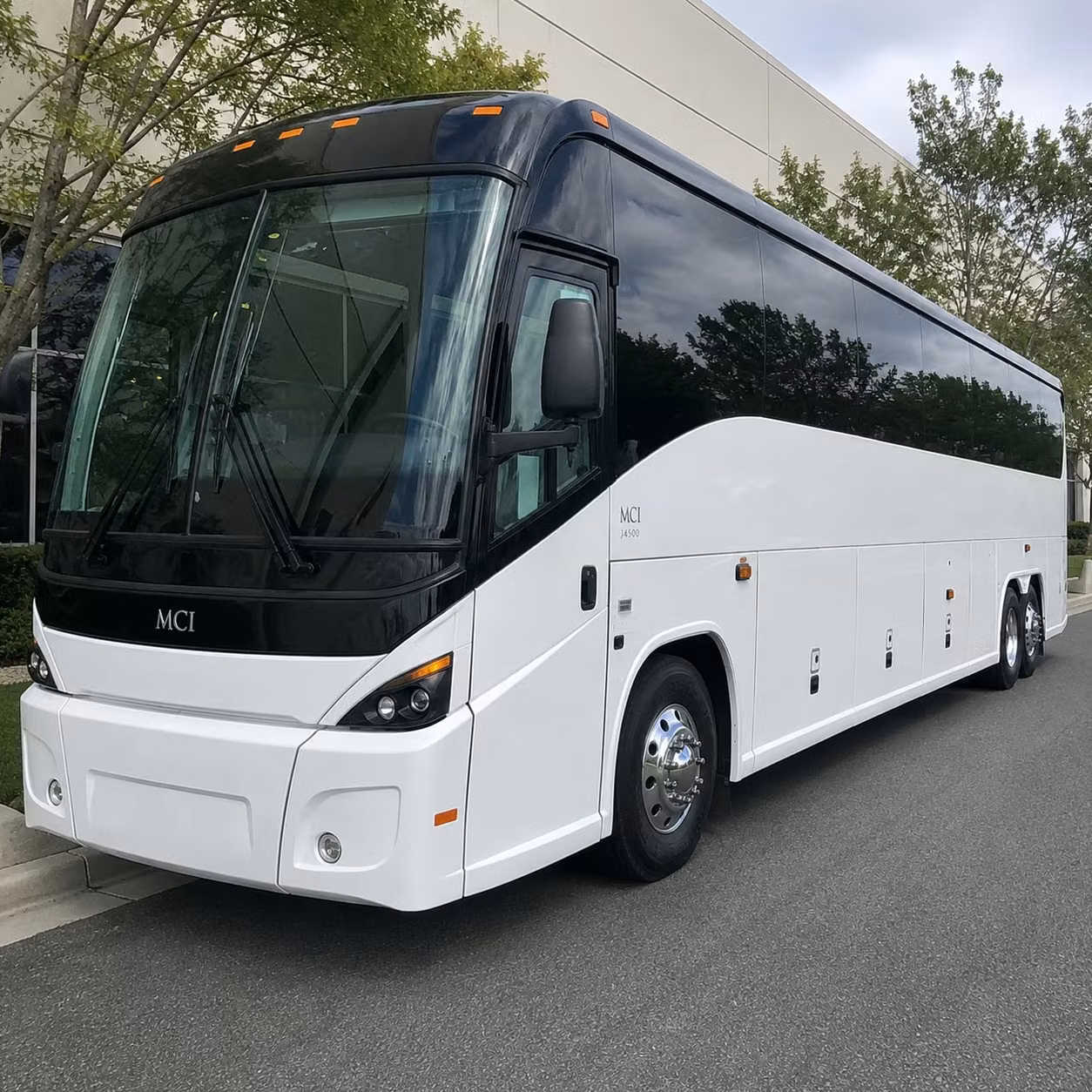 book employee transportation in ventura or any city nearby