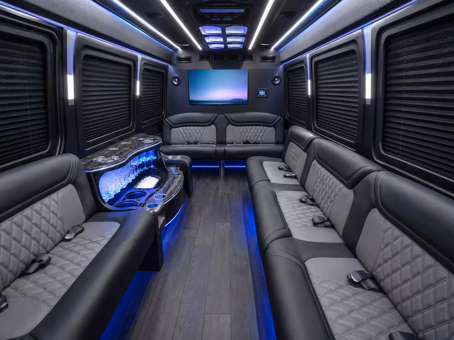 busrentalventura com makes ventura construction and industrial crew transportation simple