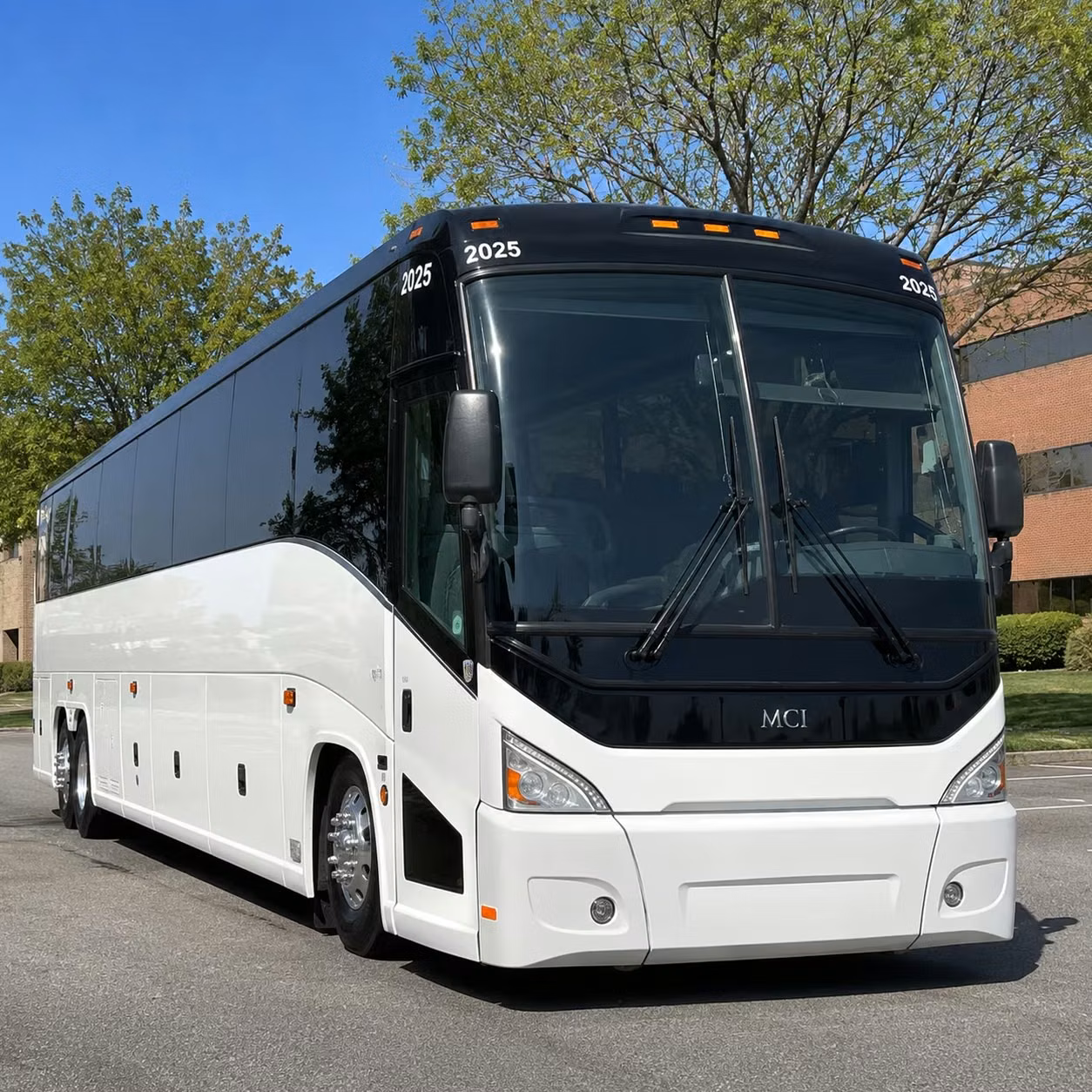 concert bus rentals to the ventura county fairgrounds and midstate fairgrounds