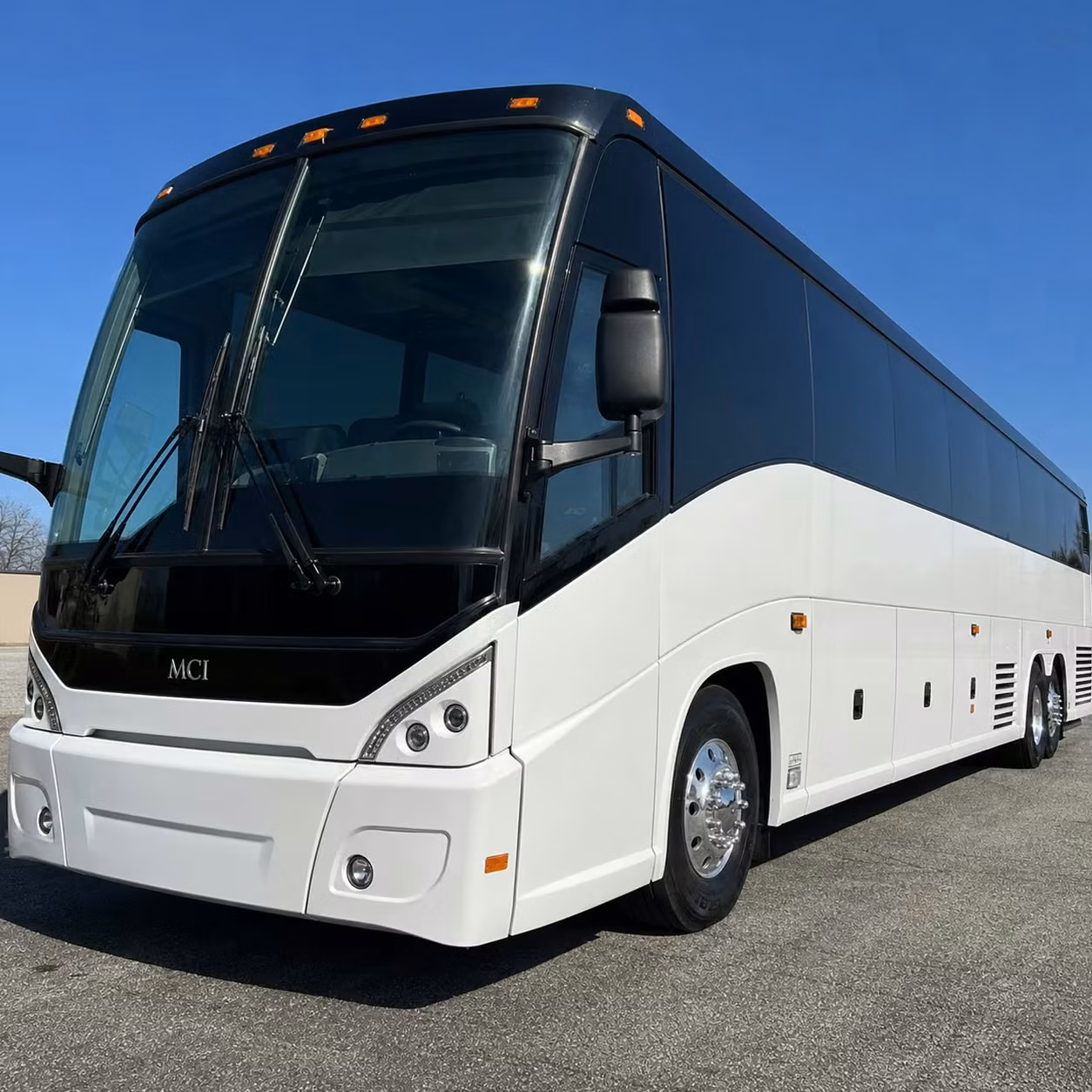 group airport shuttles for corporate teams conventions and conferences in ventura