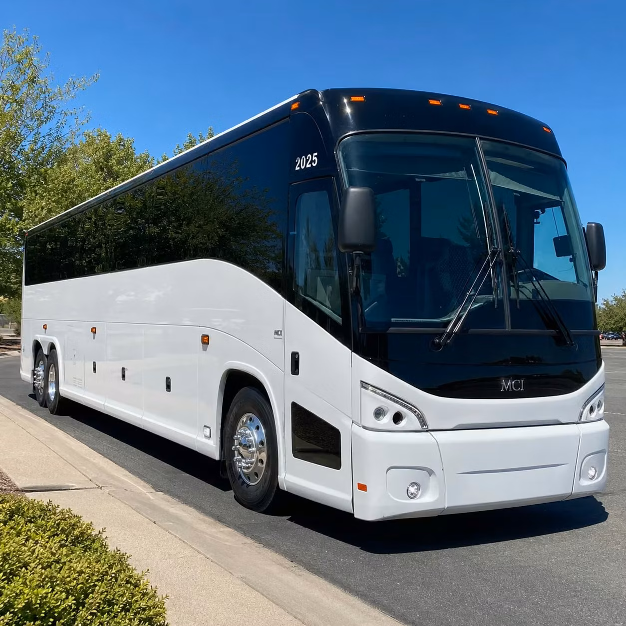 sunday service shuttles for ventura congregations