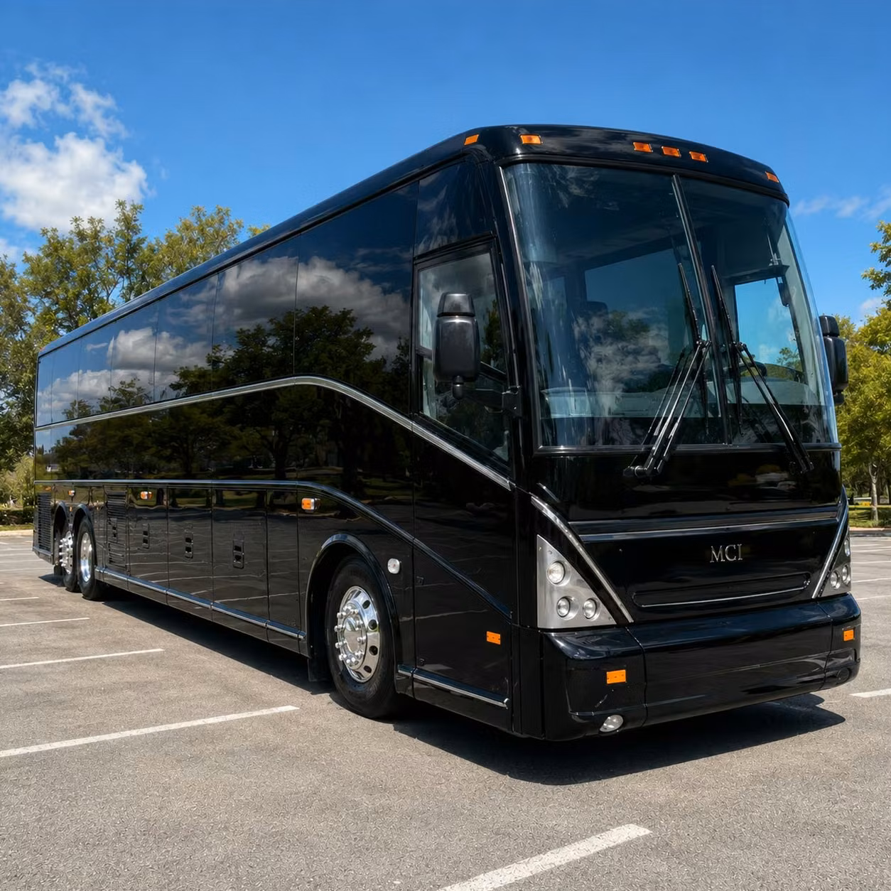 ventura employee shuttle services for daily commuters and office campuses